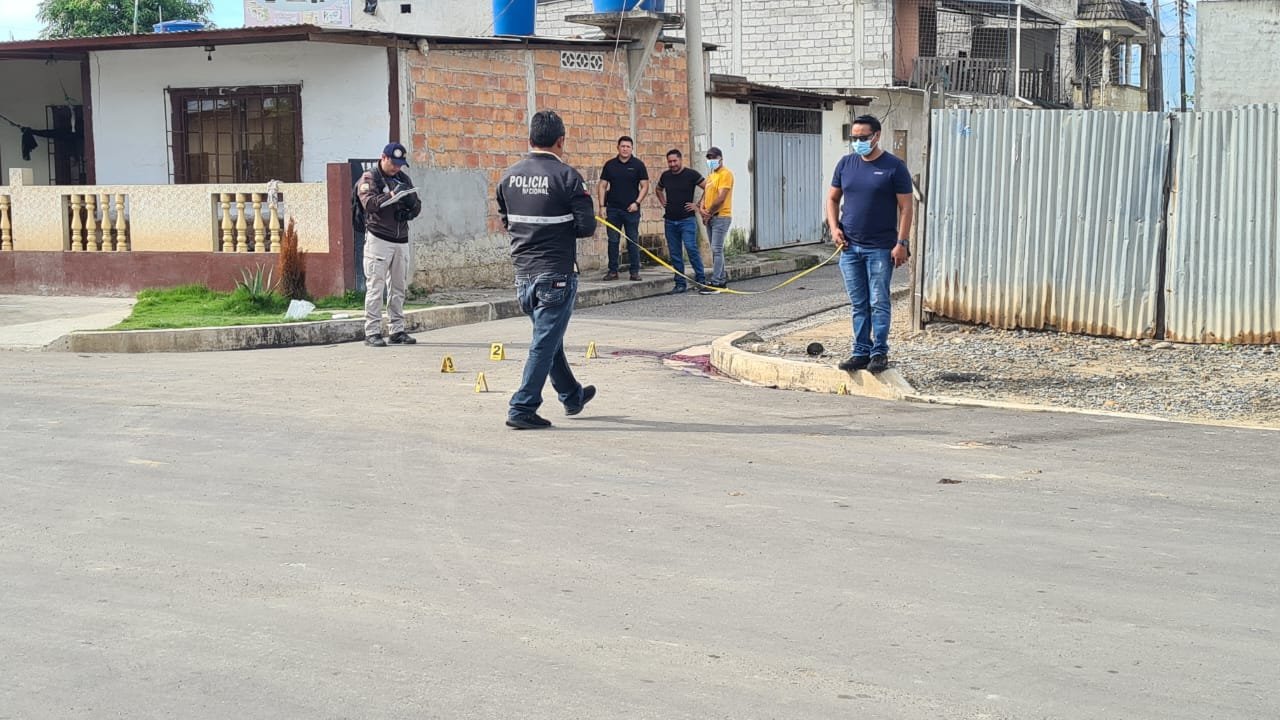 Balacera Deja Un Muerto En El Barrio Salinas En Puerto Bol Var