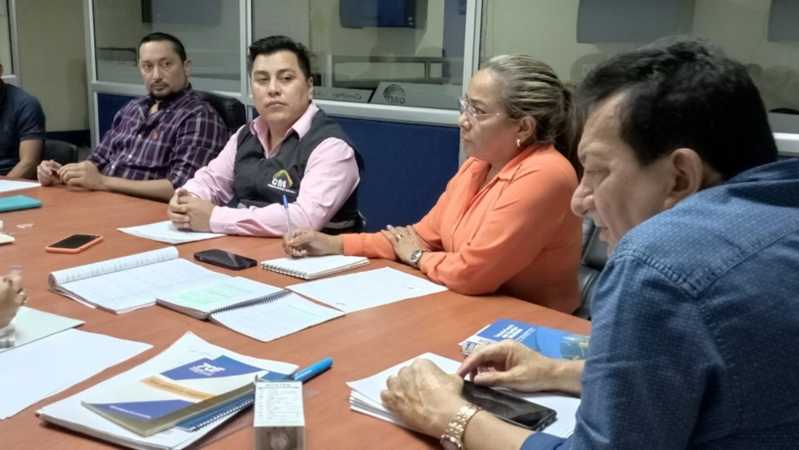 Delegación Electoral Trabaja En La Planificación De Los Debates Para