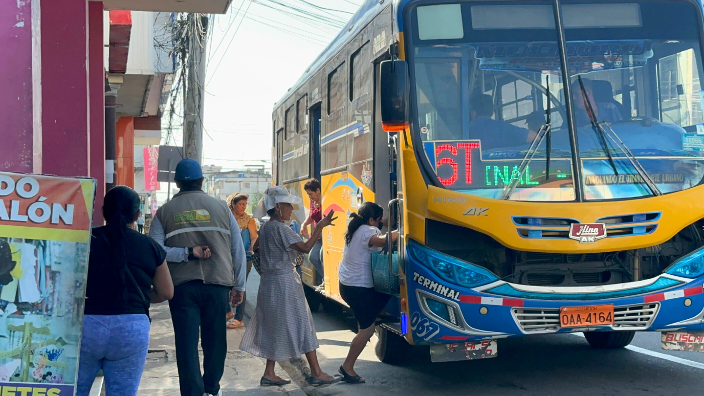 Transportistas de Machala ratifican normalidad en el servicio y asistirán a mesa de diálogo con autoridades