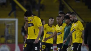 20260407215440-fbl-libertadores-barcelona-cruzeiro