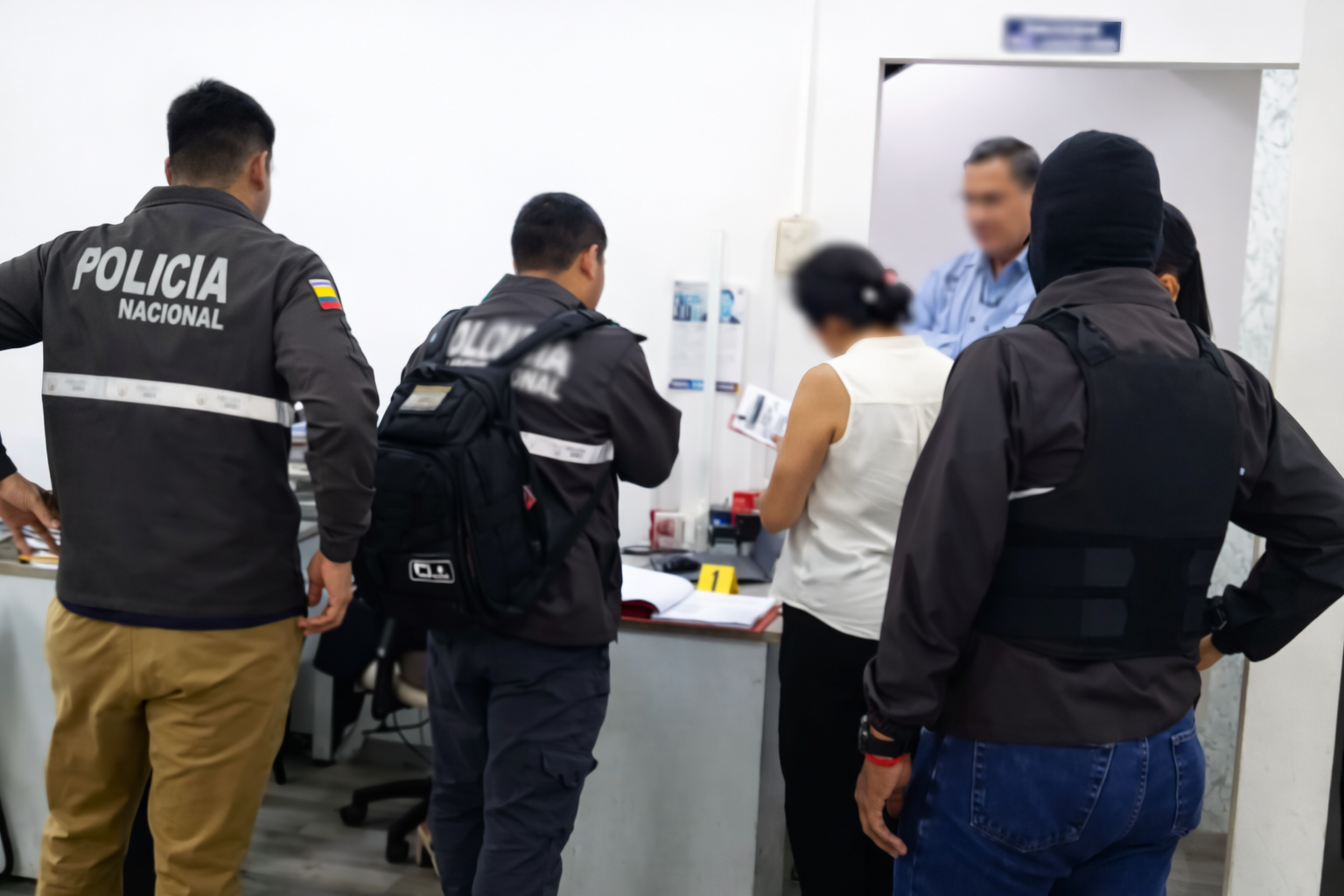 Fiscalía interviene el Municipio de Guayaquil: orden de allanamiento al despacho de Aquiles Alvarez