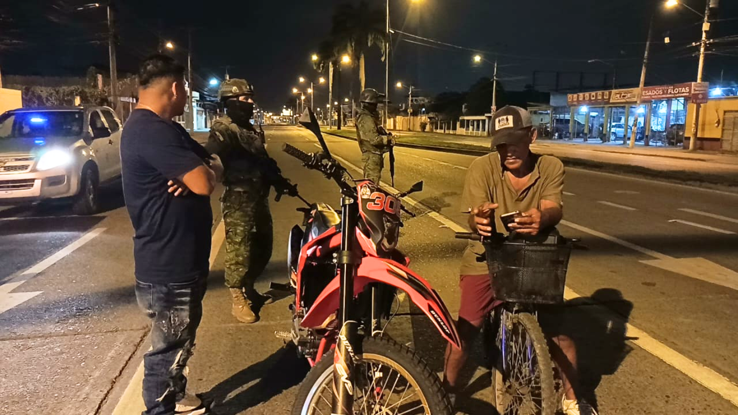 Gobierno declara estado de excepción en nueve provincias, incluido El Oro