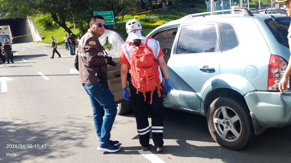 Hombre es asesinado en Cuenca por sujetos disfrazados de policías
