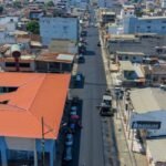 Municipio de Machala avanza con colocación de carpeta asfáltica en la calle Vela
