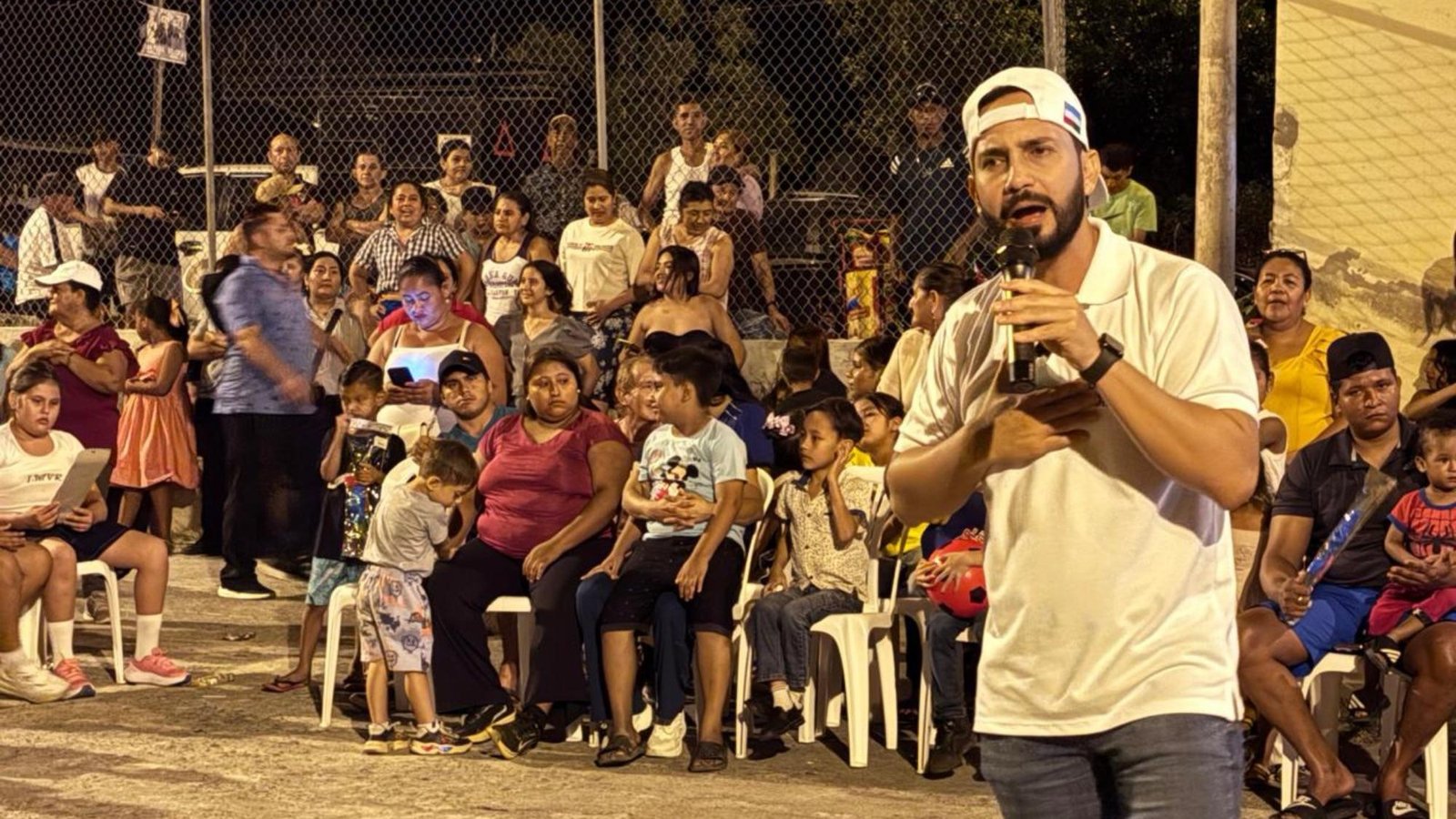 Machala en familia llegó a la parroquia El Reriro con Carlos Rodríguez