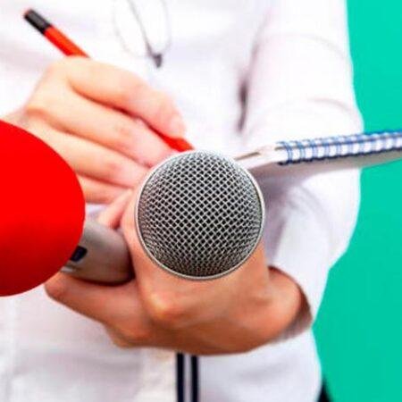 Más de 1.300 alertas por agresiones a periodistas se registran en Ecuador desde 2021
