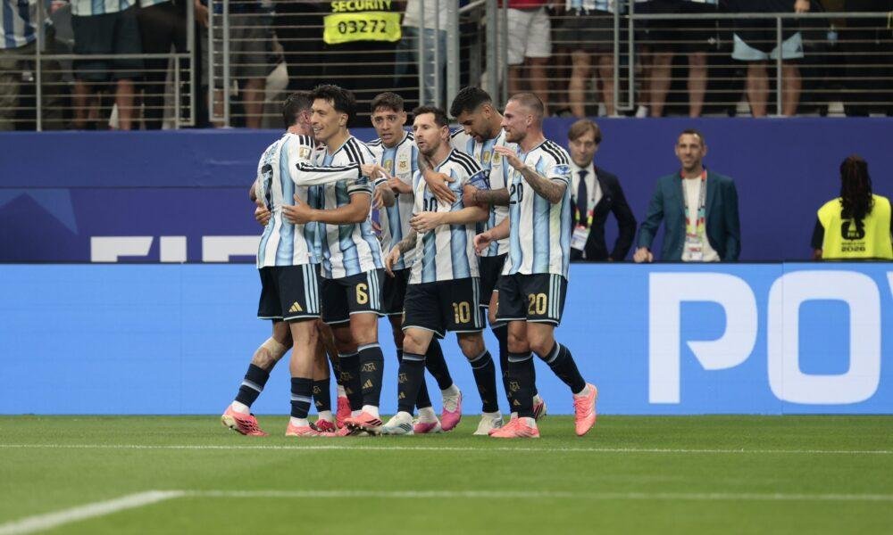 Lionel Messi vuelve a hacer historia y deja su huella imborrable en los Mundiales