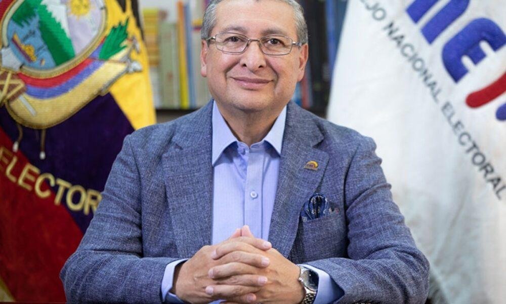 ¿Quién es José Cabrera, el nuevo presidente del CNE que reemplazó a Diana Atamaint?