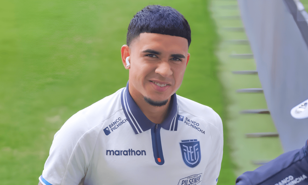 Kendry Páez deja River Plate y regresa al Chelsea para definir su futuro