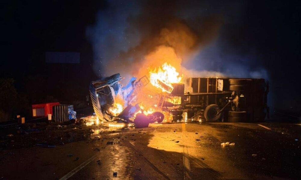 Esto se sabe del siniestro de tránsito en Santa Elena que dejó 12 personas fallecidas