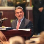 ¿Por qué José Serrano fue trasladado del centro de detención de Florida a Misisipi?