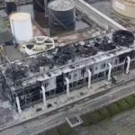 Termoesmeraldas I continúa fuera de servicio tras incendio en su torre de enfriamiento