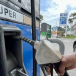 Gasolinas Extra y Ecopaís bajan cinco centavos por galón en Ecuador