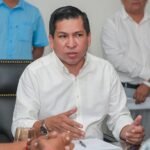 Fiscalía pide prisión preventiva y retención de fondos para alcalde de Machala y su esposa